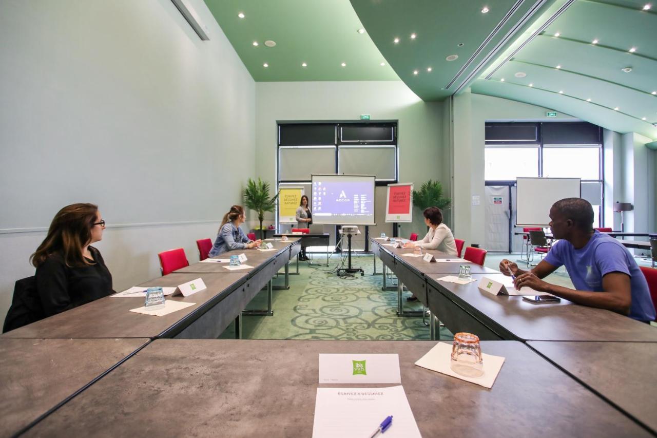Ibis Styles Evry Courcouronnes Hotel And Events Eksteriør billede