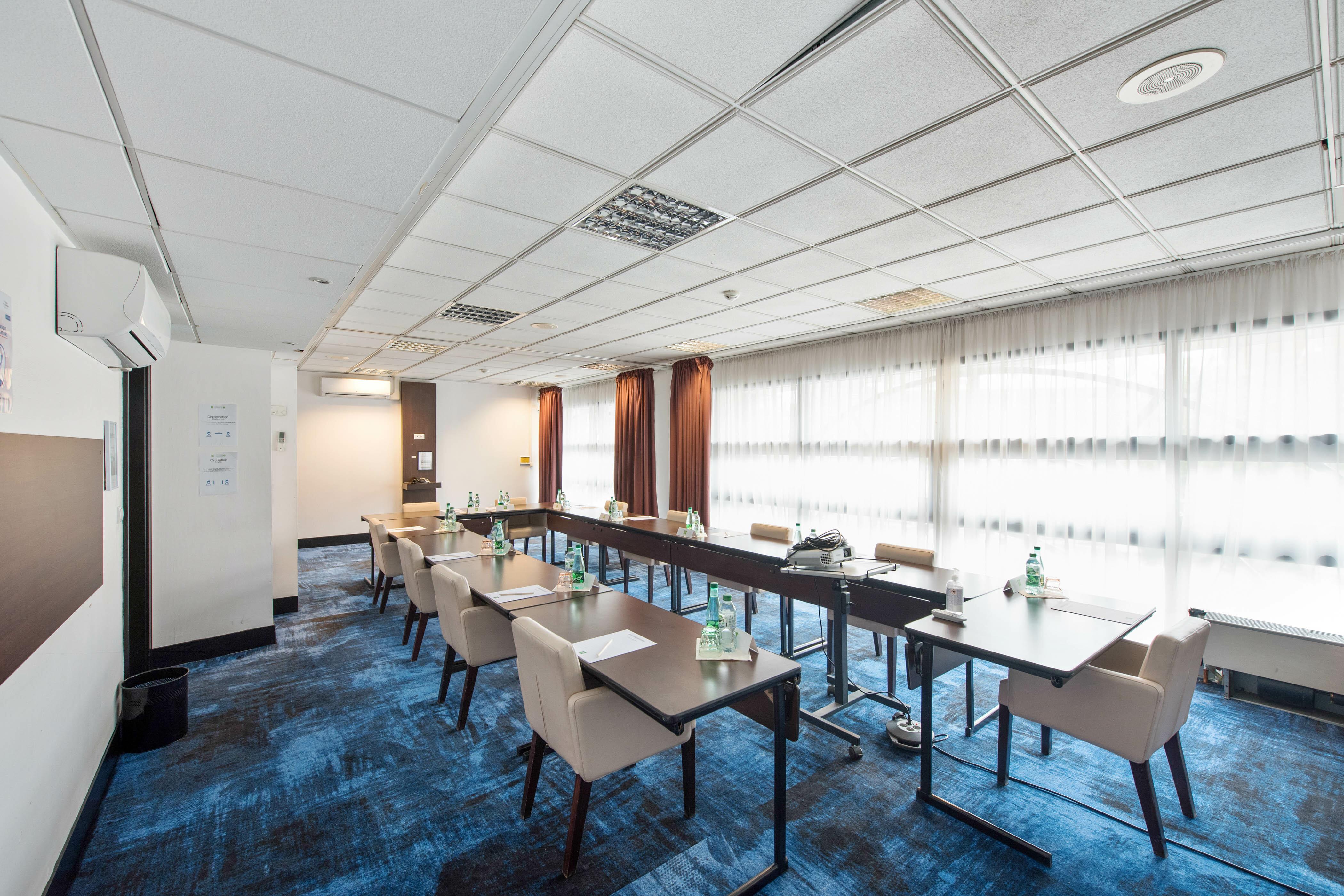 Ibis Styles Evry Courcouronnes Hotel And Events Eksteriør billede
